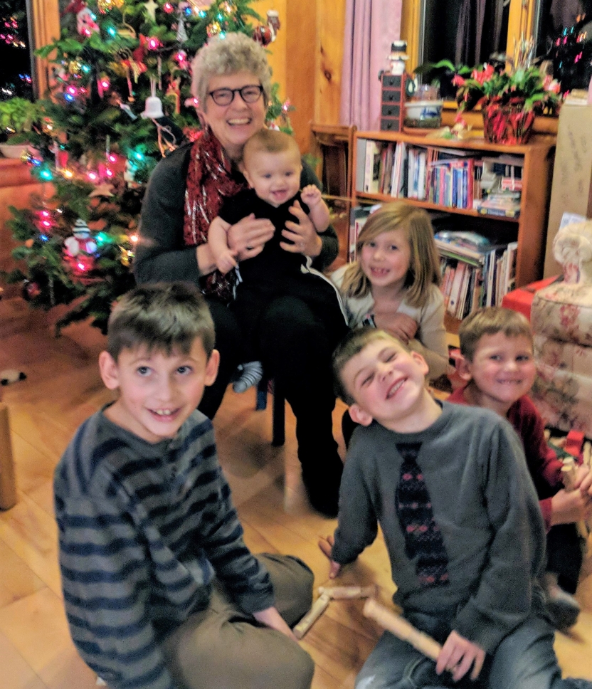 dec-christmas-in-levant-with-5-out-of-7-of-my-grand-niece-nephews-2.jpg